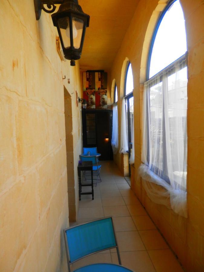 Arkati Literary B&B Sannat Екстер'єр фото